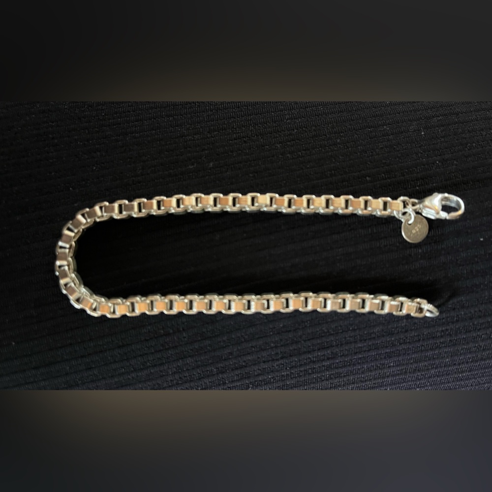 Tiffany Venetian Link Bracelet - 7.5”